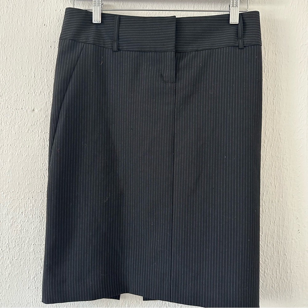 Express Design Studio Size 2 mini skirt Black with white pinstripe.